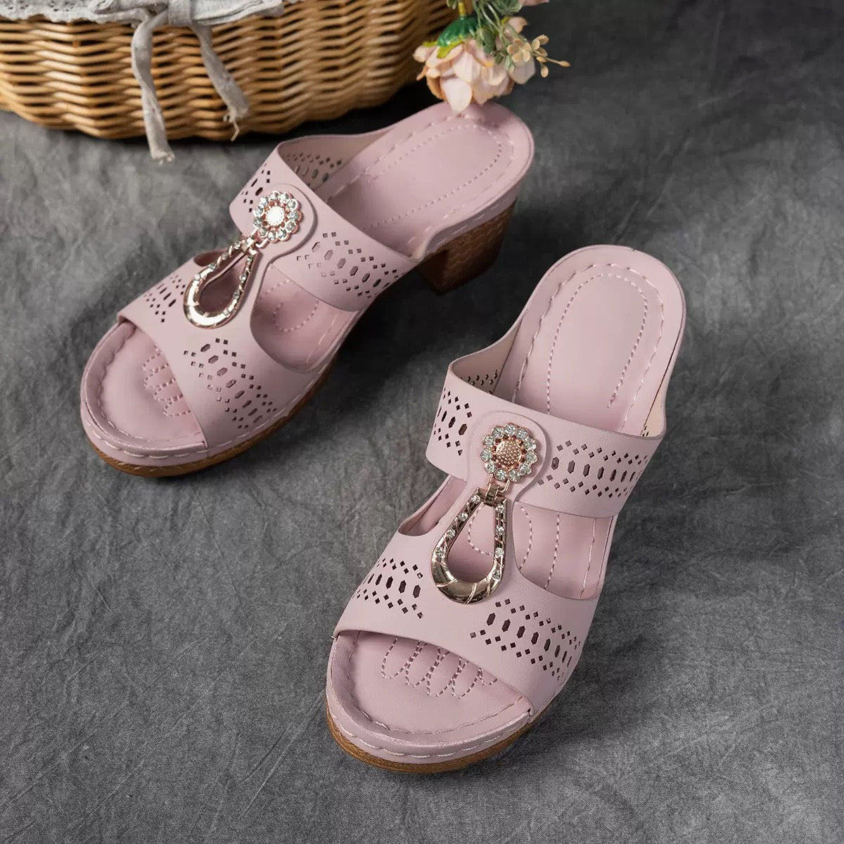 [🎉 Ekskluzywne dla członków ]💥Poeurva Lekkie letnie buty – poczuj komfort w każdym kroku 👉🔥Druga para 50% taniej!