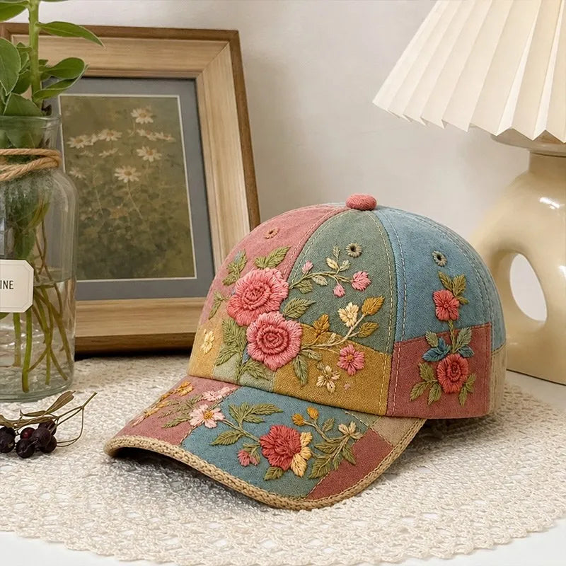 🎉Ekskluzywna oferta dla członków] 🌸 Elegancka damska bawełniana czapka z haftem kwiatowym – regulowany rozmiar 56–60 cm