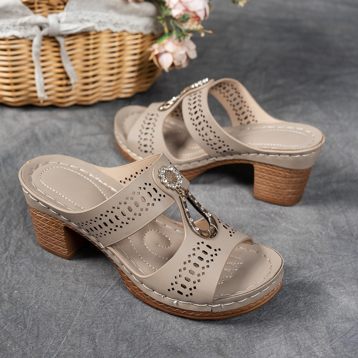 [🎉 Ekskluzywne dla członków ]💥Poeurva Lekkie letnie buty – poczuj komfort w każdym kroku 👉🔥Druga para 50% taniej!